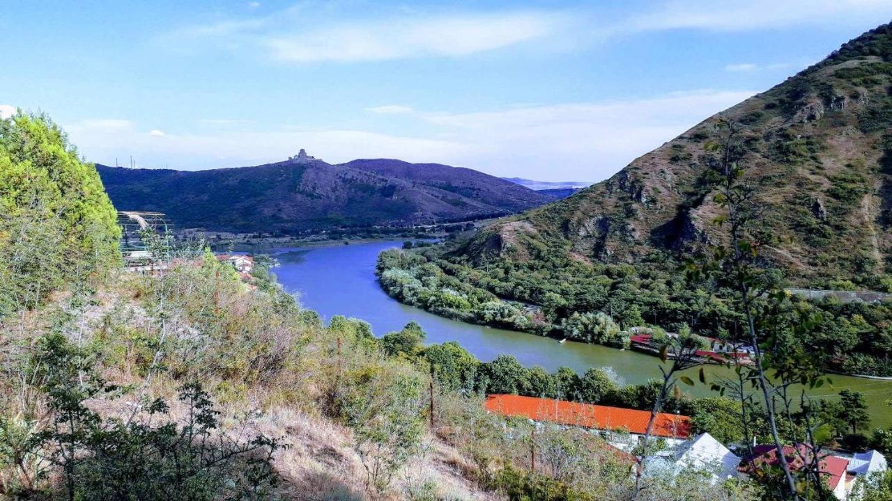 Guest House Ucha Mtsʼkhetʼa Εξωτερικό φωτογραφία